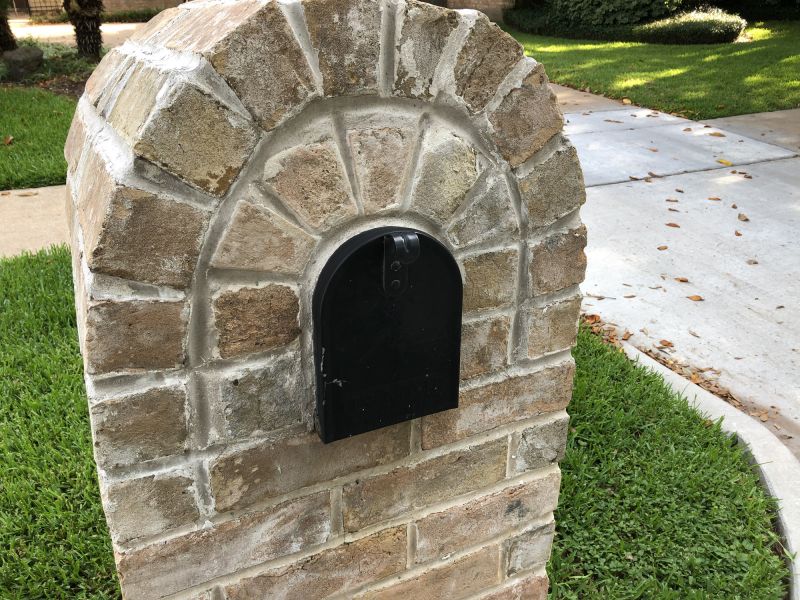 Modern Brick Mailbox Structure